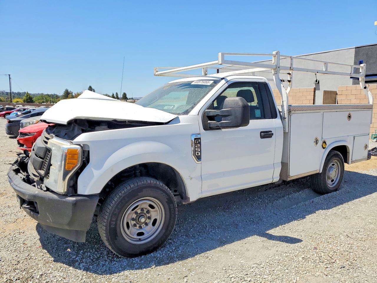 1FDBF2A69HED44071 · 2017 FORD F250