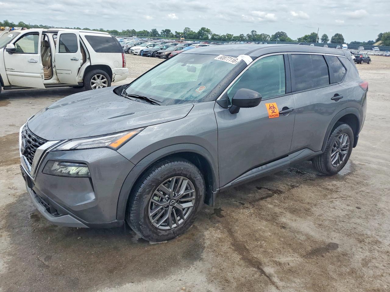 5N1BT3AB8NC718818 · 2022 NISSAN ROGUE