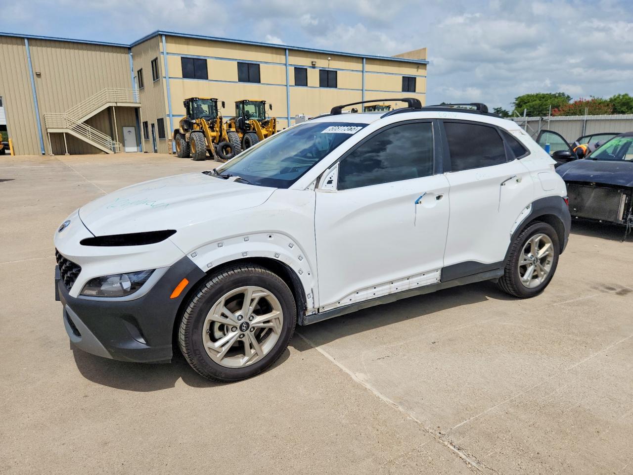 KM8K32AB9NU769104 · 2022 HYUNDAI KONA