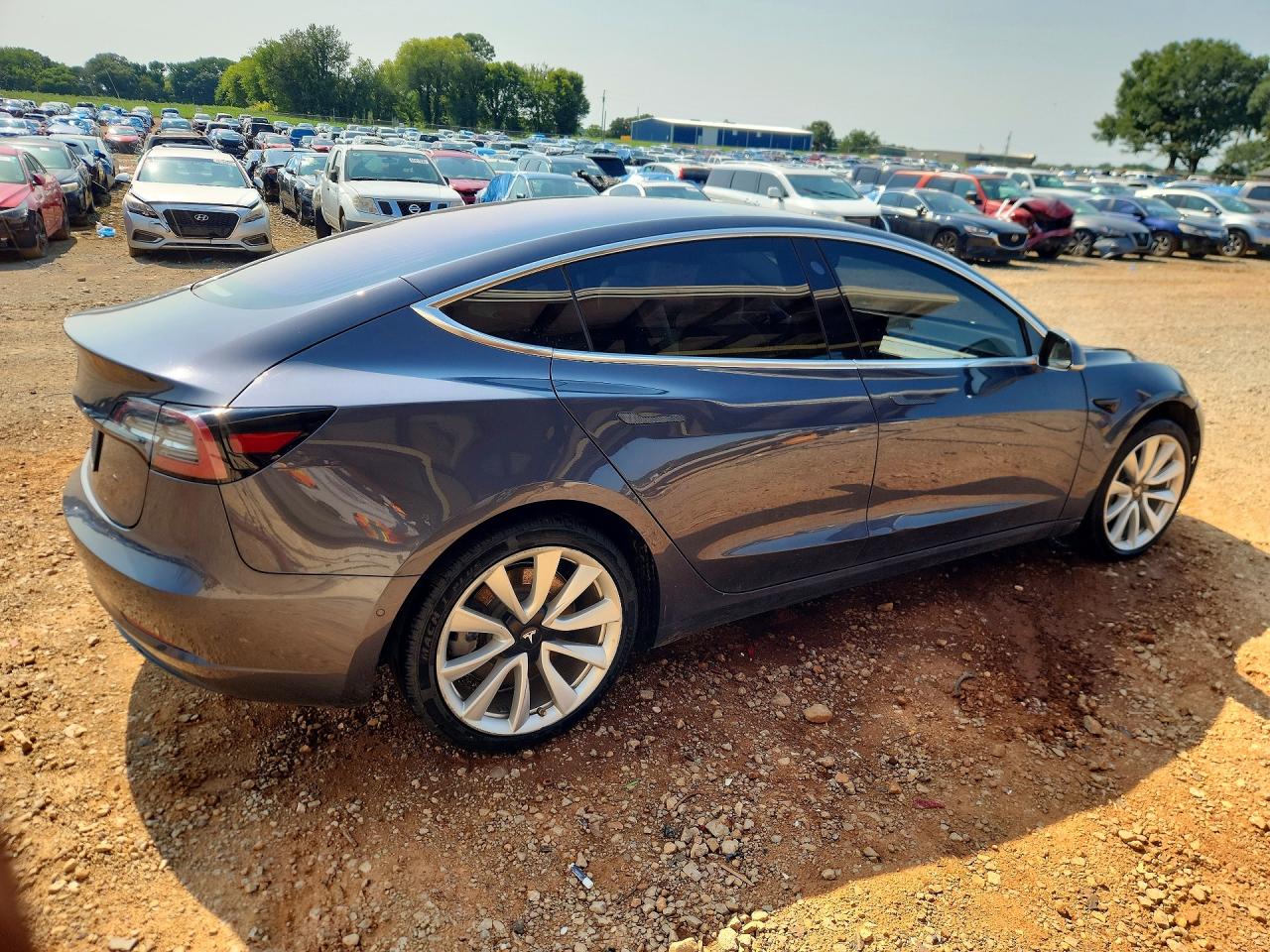 5YJ3E1EA8KF324498 · 2019 TESLA MODEL 3 · 3/12
