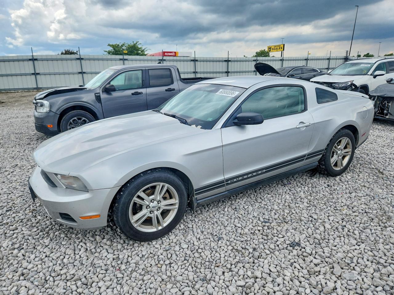 1ZVBP8ANXA5137641 · 2010 FORD MUSTANG