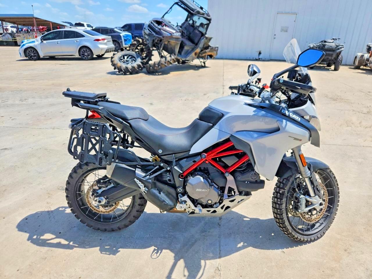 ZDMAAEDT1KB000989 · 2019 DUCATI MULTISTRADA
