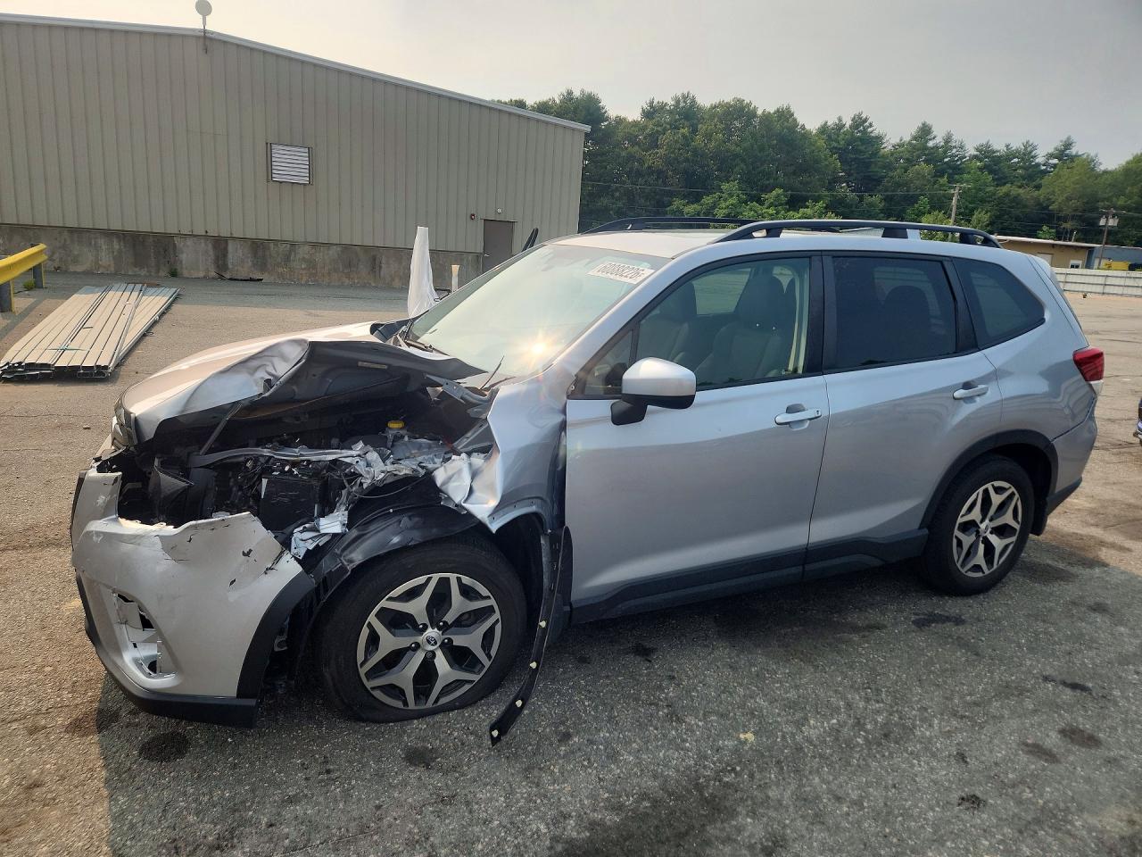 2023 SUBARU FORESTER