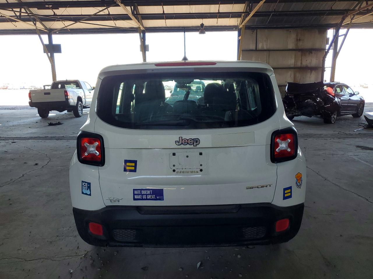 ZACCJAAB2HPG19978 · 2017 JEEP RENEGADE · 6/12