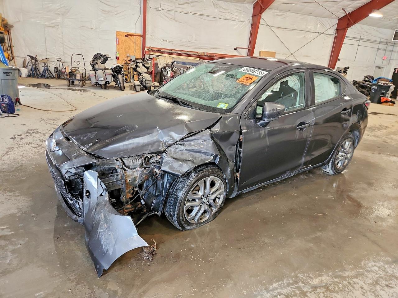 3MYDLBYV8KY512121 · 2019 TOYOTA YARIS