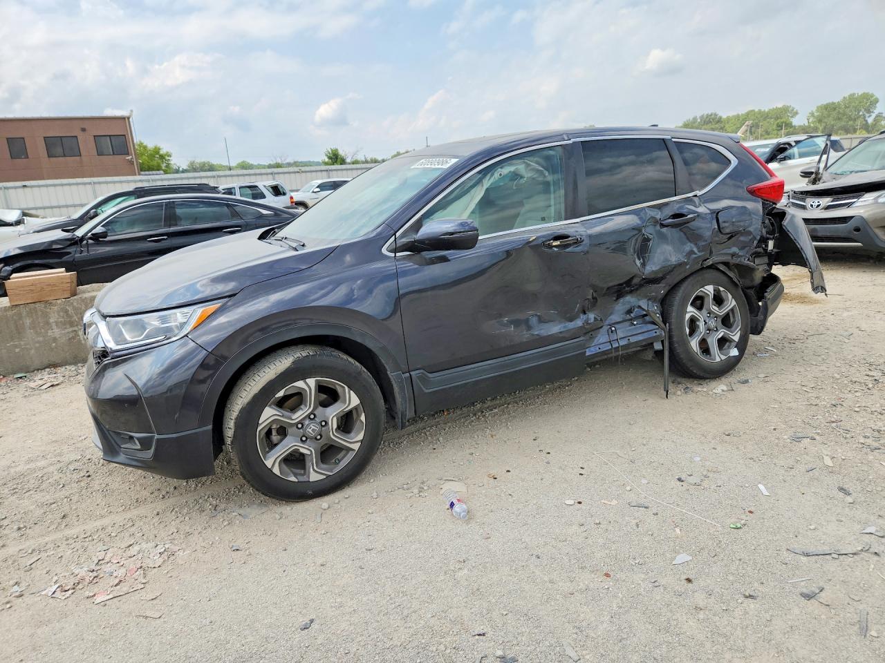 5J6RW2H55KL035310 · 2019 HONDA CR-V