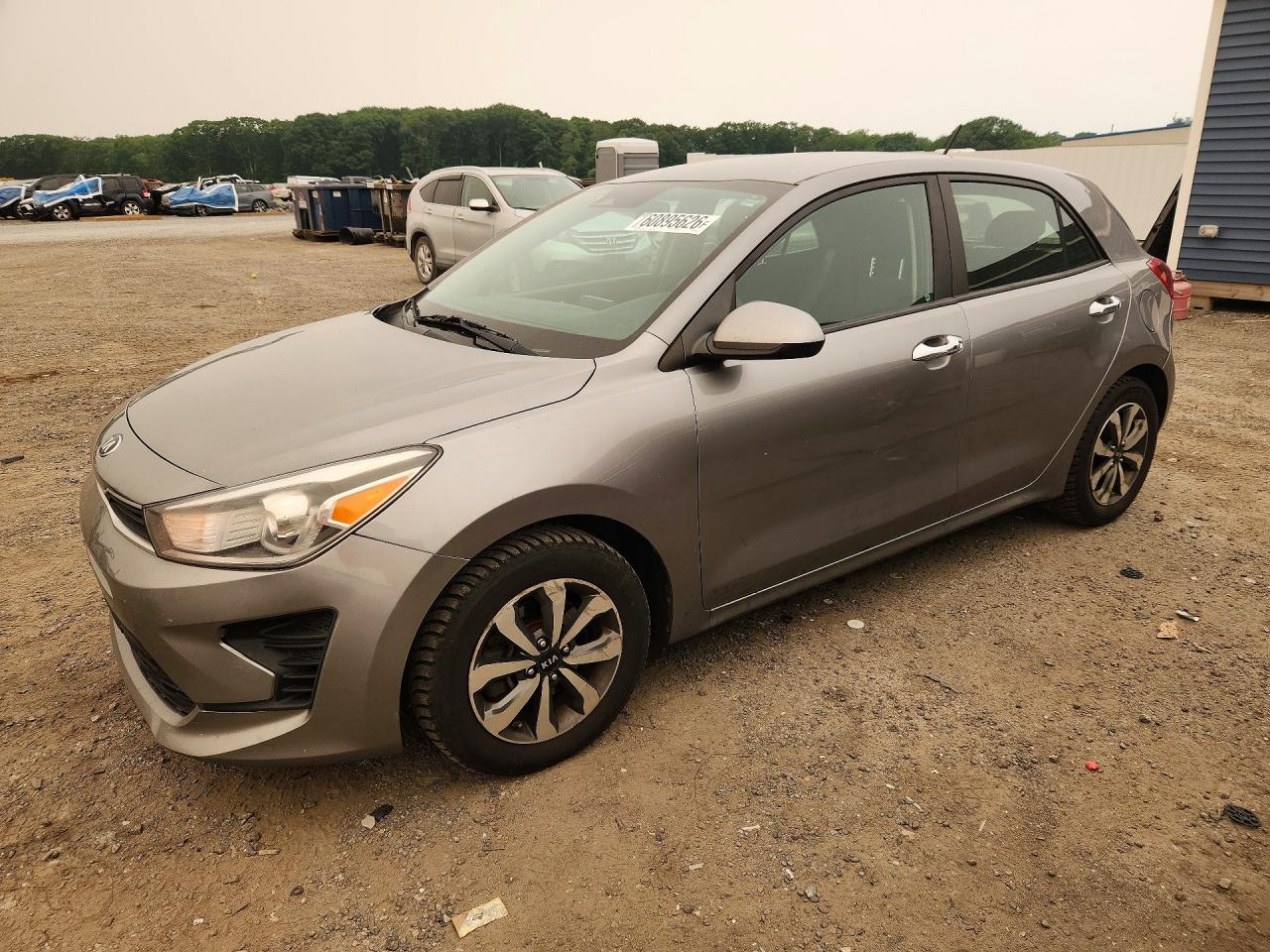 3KPA25AD5ME386800 · 2021 KIA RIO