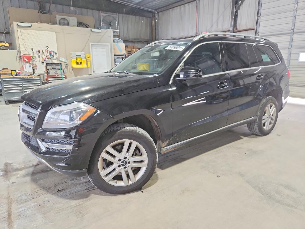 4JGDF7CE9EA389024 · 2014 MERCEDES-BENZ GL