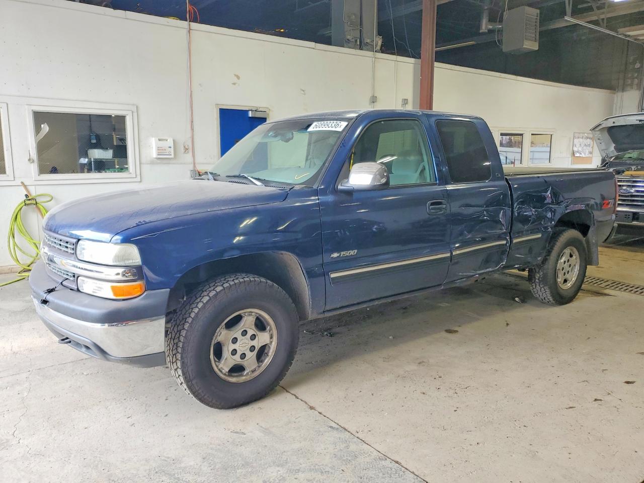 1GCEK19T0YZ193101 · 2000 CHEVROLET SILVERADO