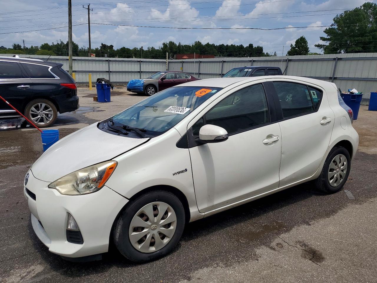 JTDKDTB39E1075335 · 2014 TOYOTA PRIUS C