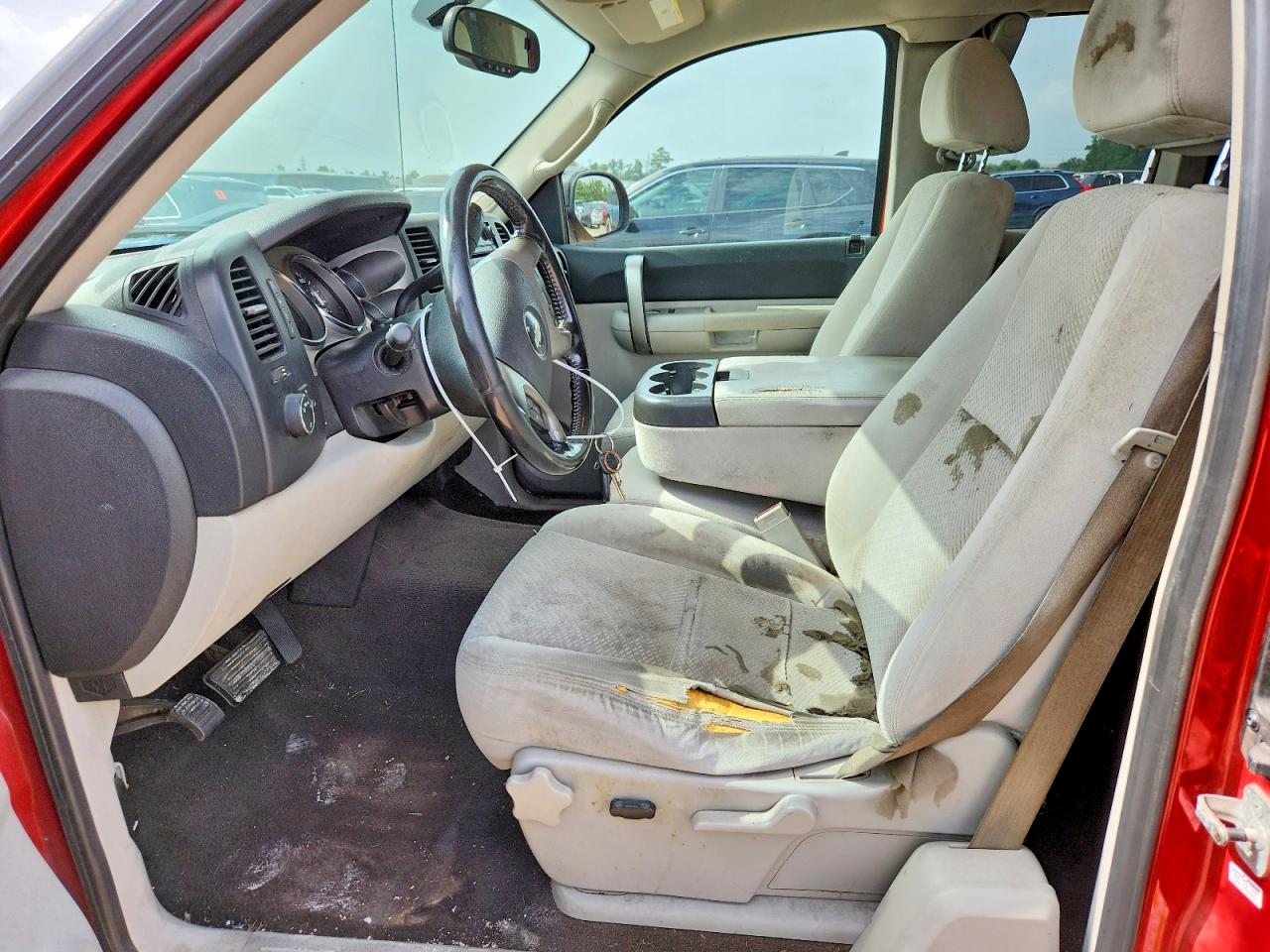 2GCEC19C271655601 · 2007 CHEVROLET SILVERADO · 7/12