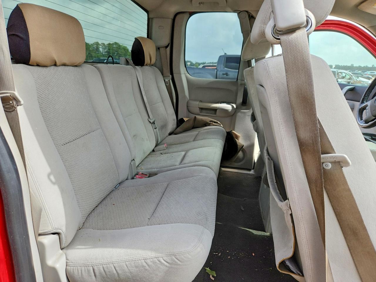 2GCEC19C271655601 · 2007 CHEVROLET SILVERADO · 10/12