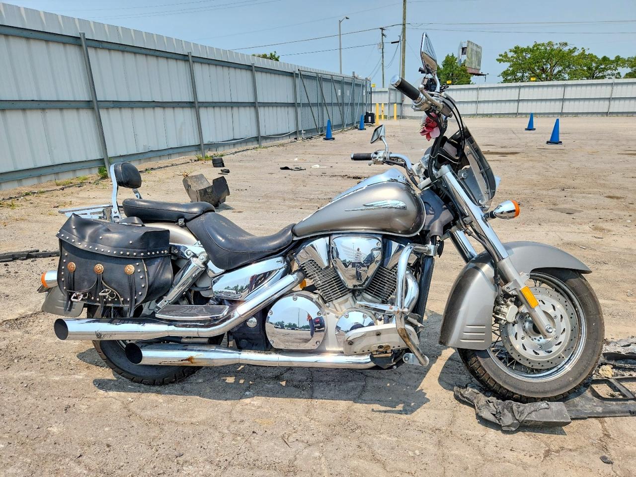 1HFSC52017A405899 · 2007 HONDA VTX1300
