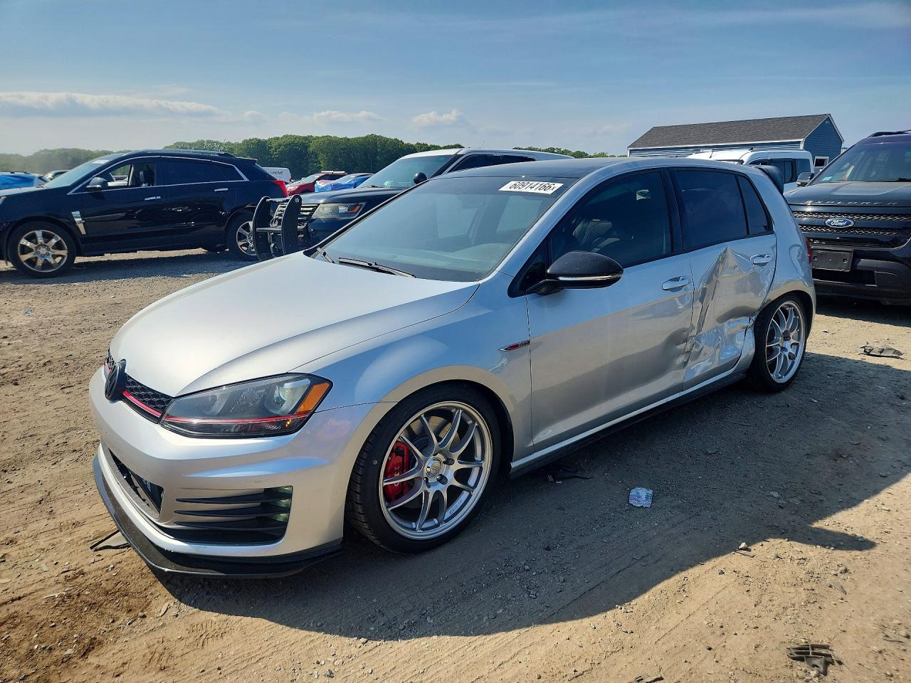 3VW447AU2GM014065 · 2016 VOLKSWAGEN GTI