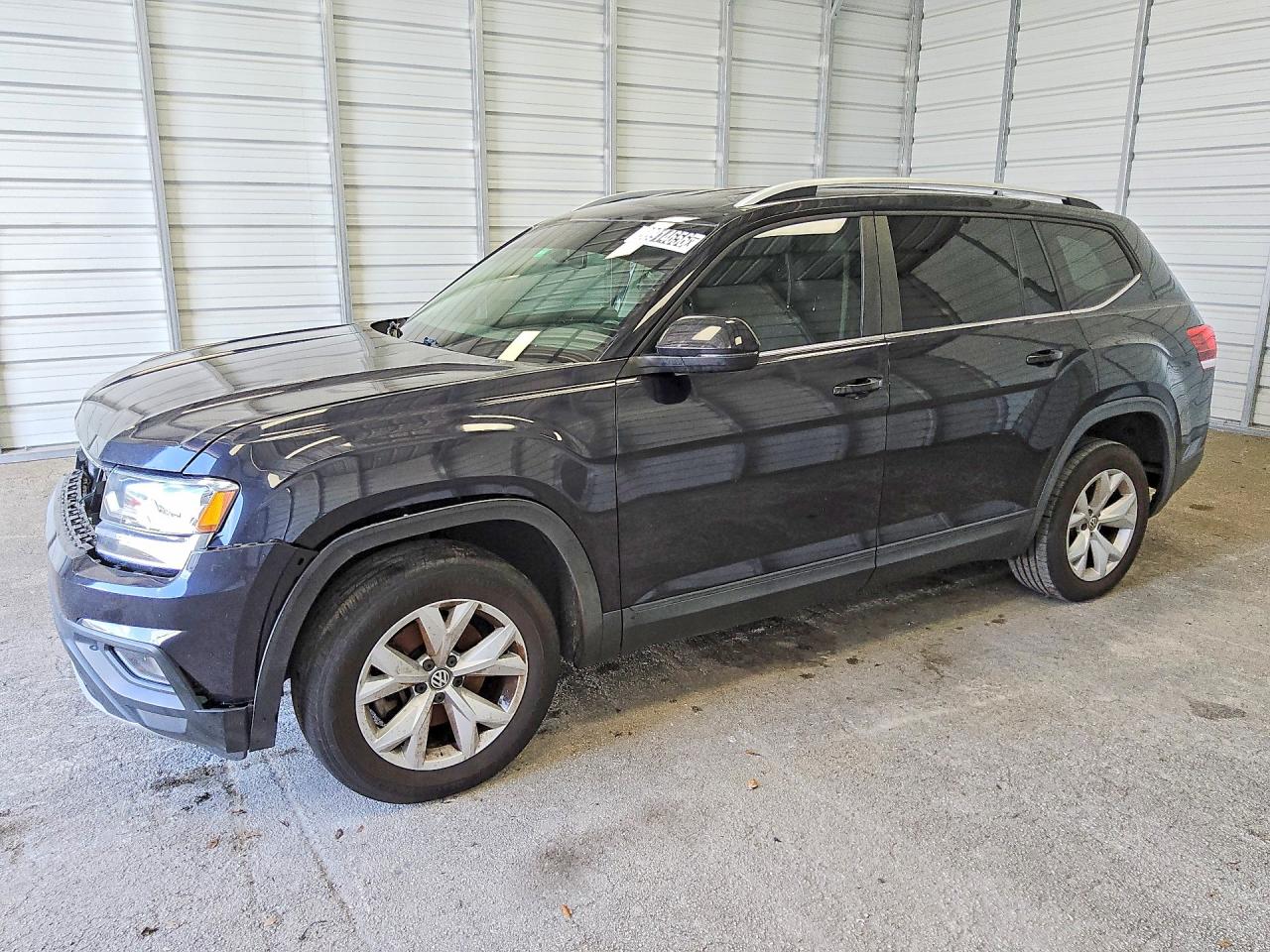 1V2CR2CA2JC535929 · 2018 VOLKSWAGEN ATLAS
