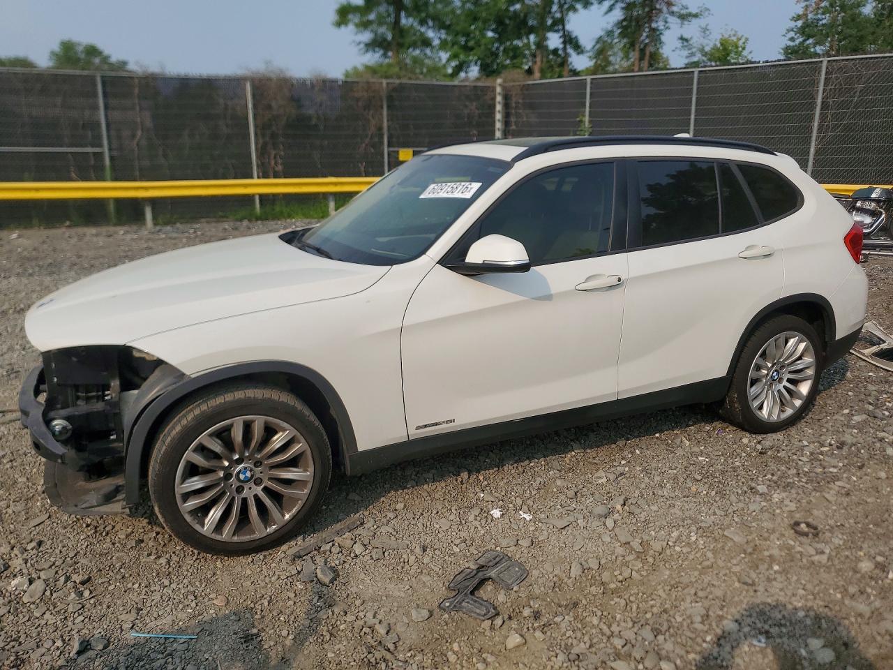 WBAVM1C57FVZ94274 · 2015 BMW X1
