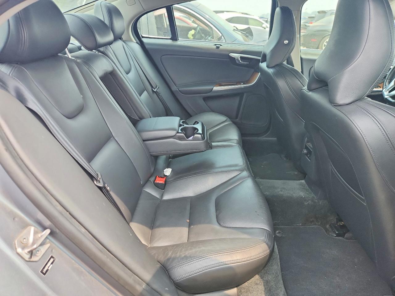 LYV402FM8GB101629 · 2016 VOLVO S60 · 10/13
