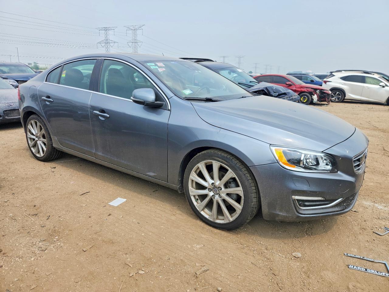 LYV402FM8GB101629 · 2016 VOLVO S60 · 4/13