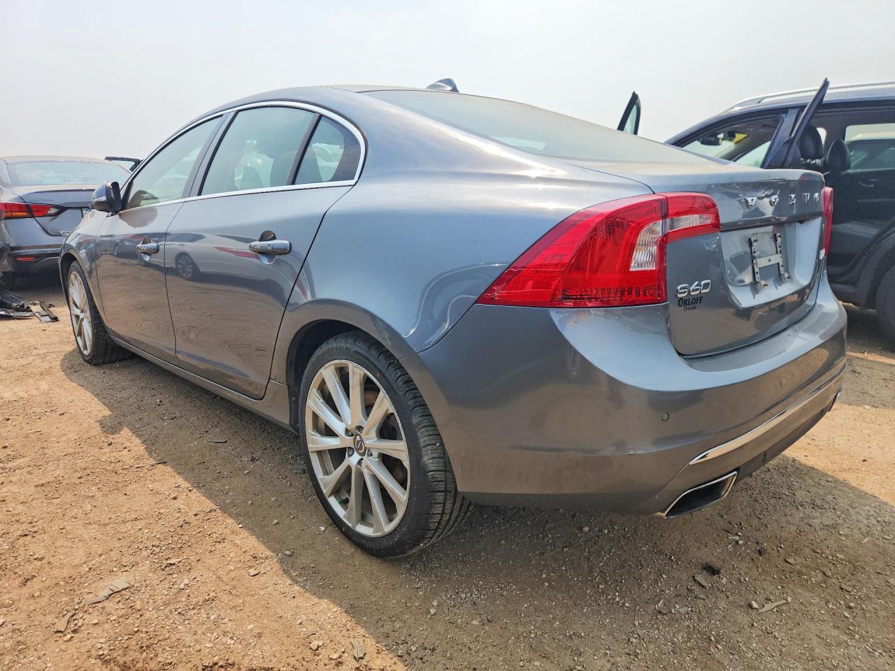 LYV402FM8GB101629 · 2016 VOLVO S60 · 2/13