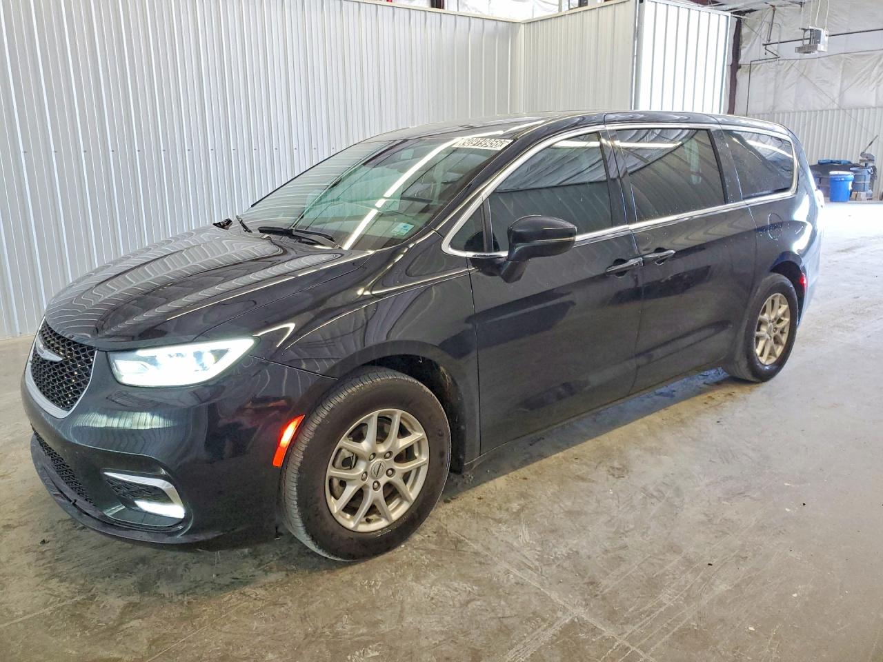 2C4RC1BG3SR518028 · 2025 CHRYSLER PACIFICA