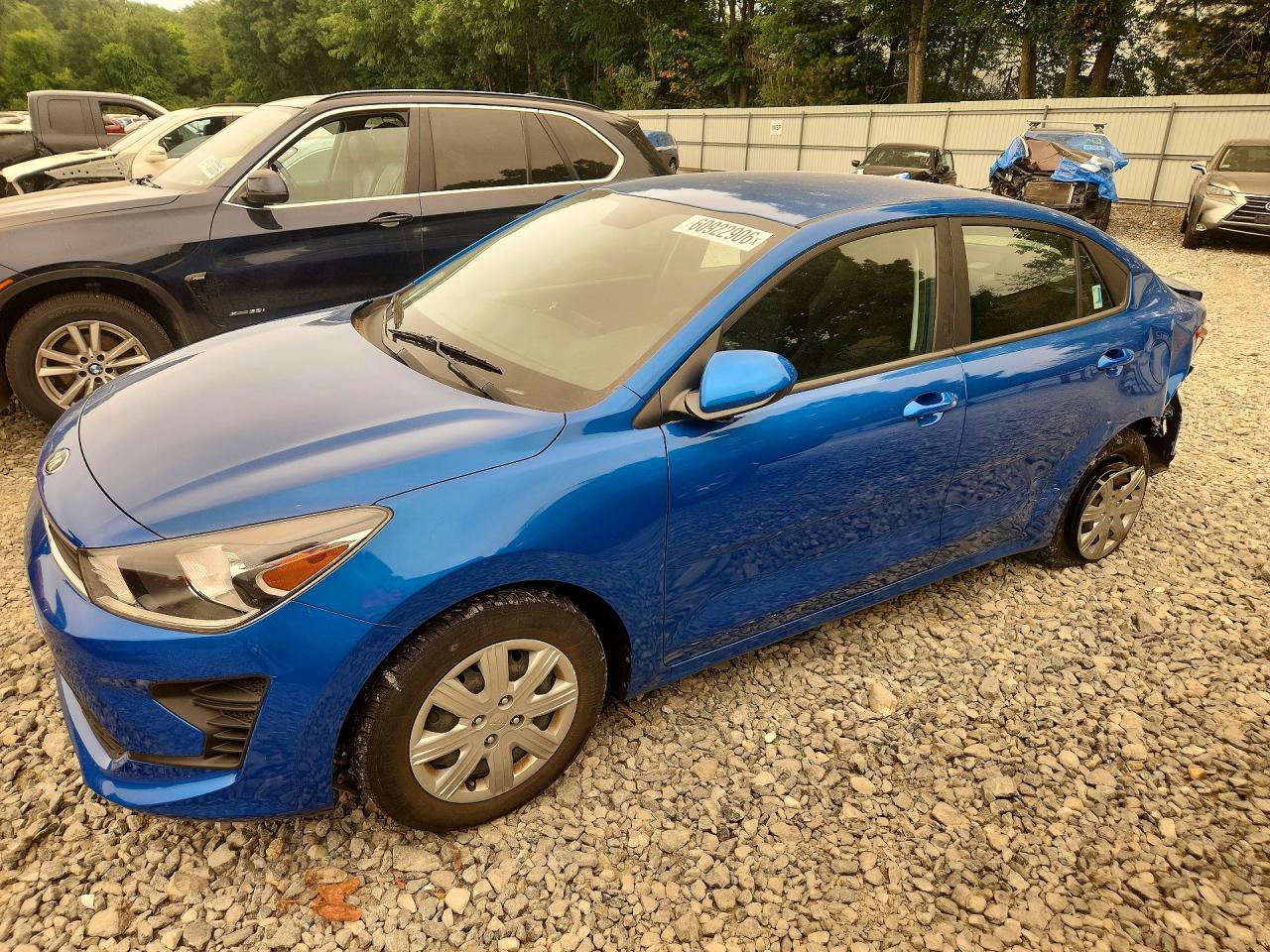 3KPA24AD3ME403832 · 2021 KIA RIO