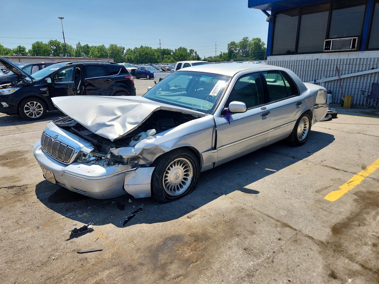 2001 MERCURY GRAND MARQUIS