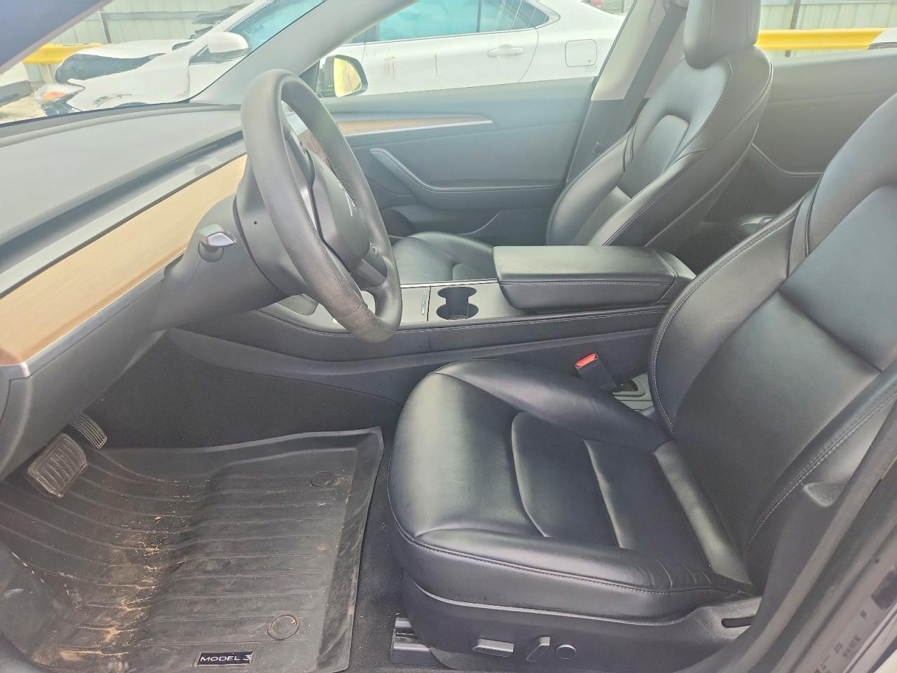 5YJ3E1EA5MF093398 · 2021 TESLA MODEL 3 · 7/12