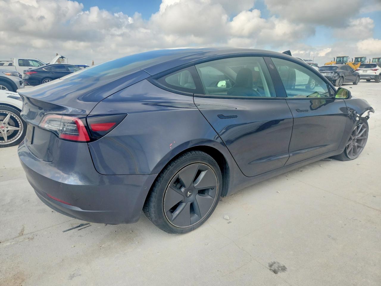 5YJ3E1EA5MF093398 · 2021 TESLA MODEL 3 · 3/12