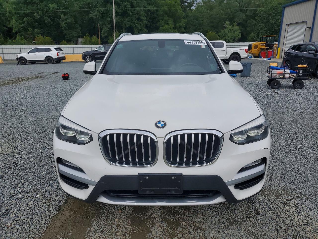 5UXTR9C55JLC76920 · 2018 BMW X3 · 5/13