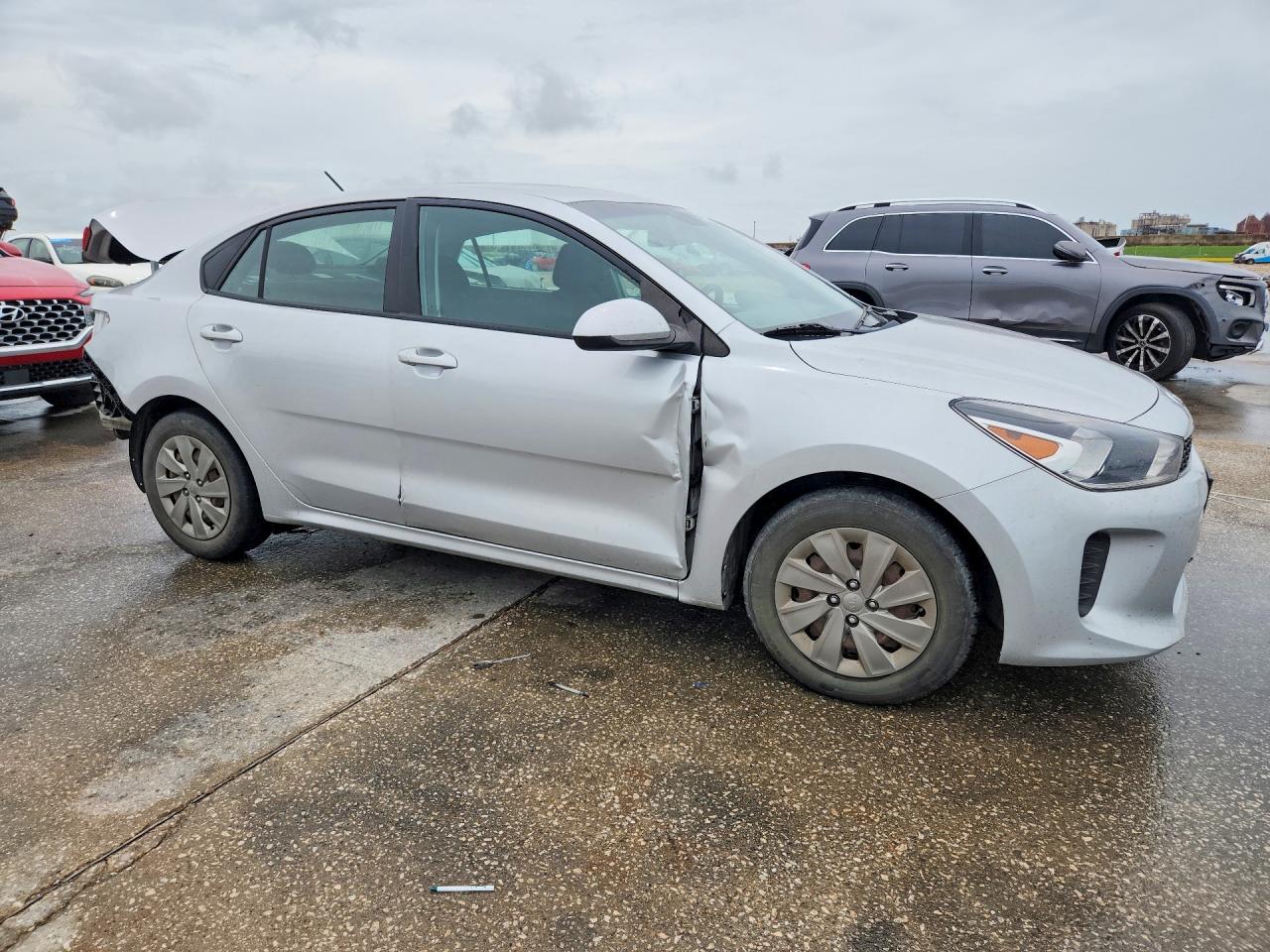 3KPA24AD5LE307425 · 2020 KIA RIO · 4/12