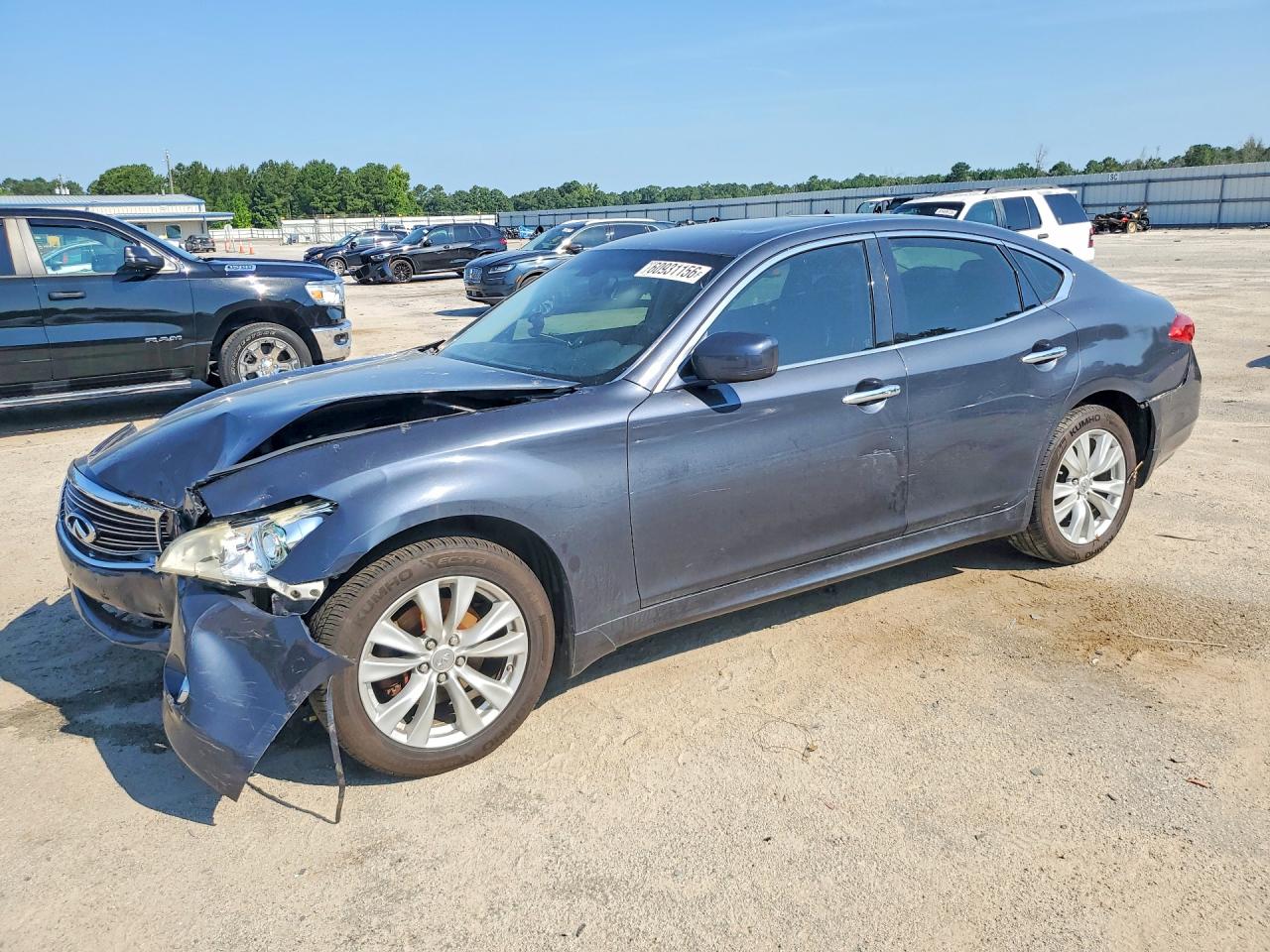 JN1BY1AR0BM370674 · 2011 INFINITI M37