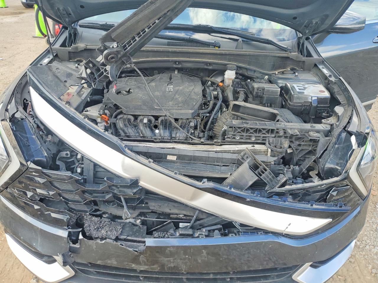 KNDPV3AF6P7104028 · 2023 KIA SPORTAGE · 12/13