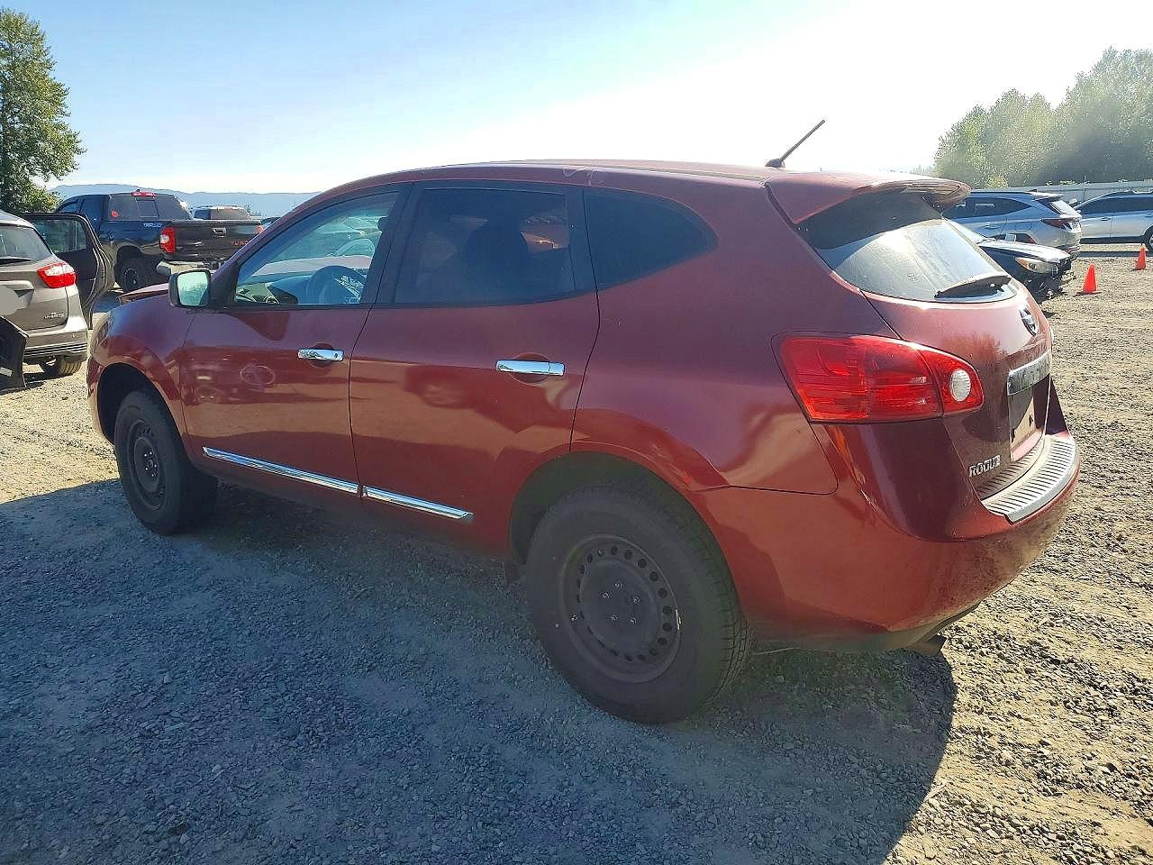 JN8AS5MT5DW536398 · 2013 NISSAN ROGUE · 2/13