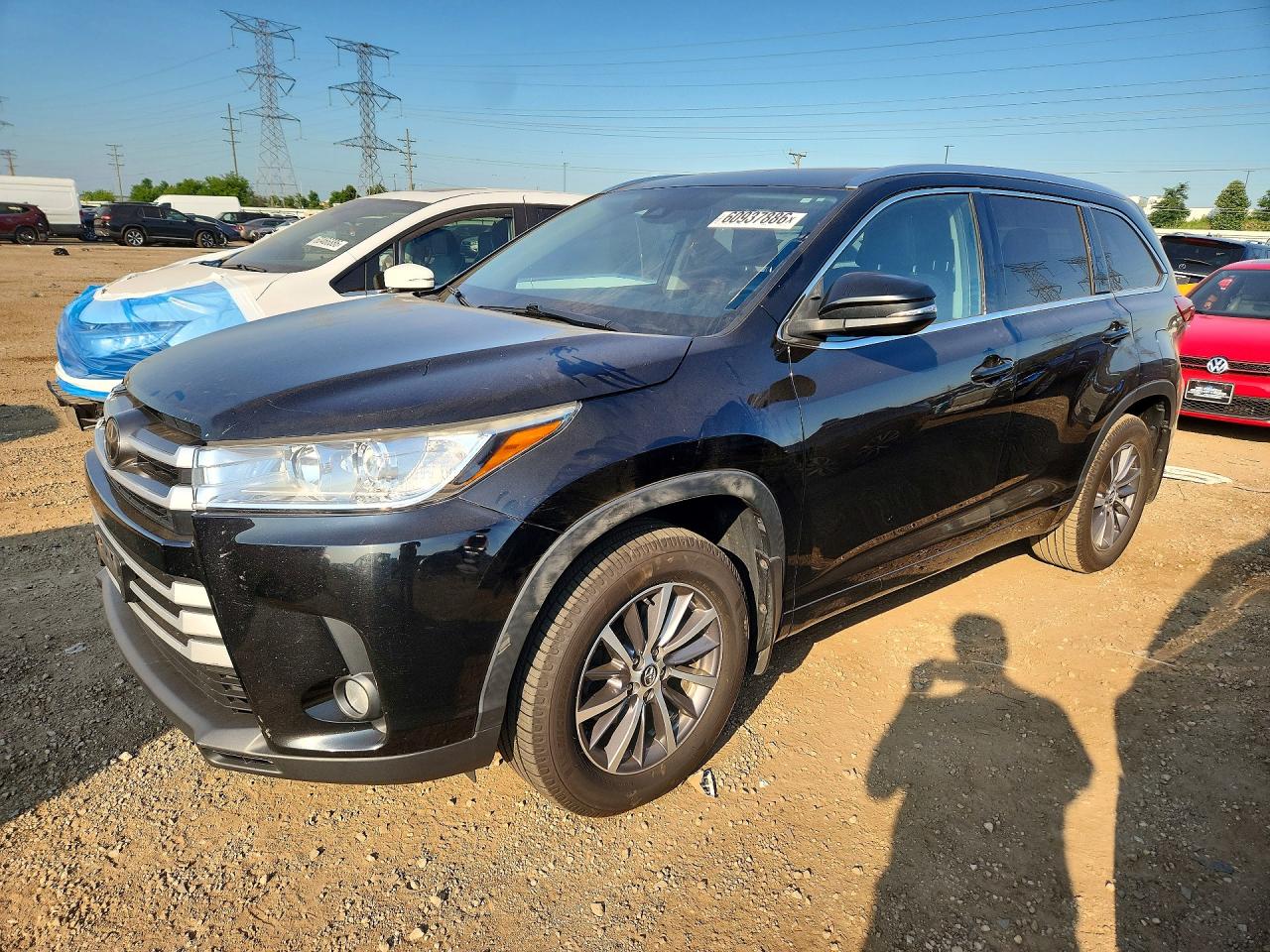 2017 TOYOTA HIGHLANDER