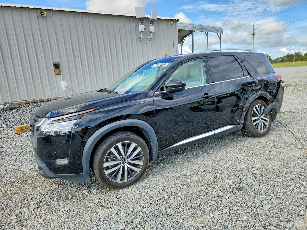 5N1DR3DH8NC256042 · 2022 NISSAN PATHFINDER