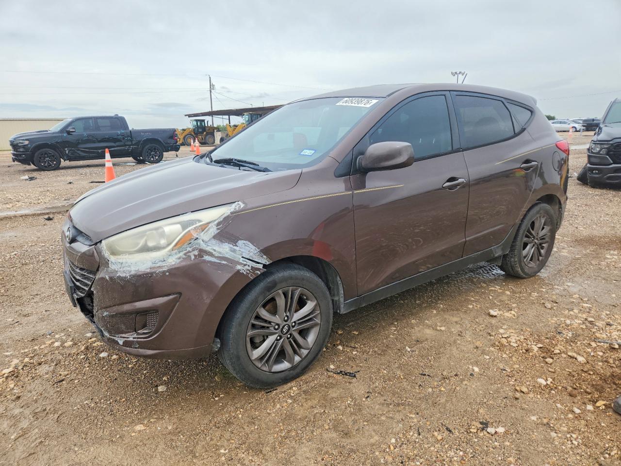 KM8JT3AF2FU005553 · 2015 HYUNDAI TUCSON