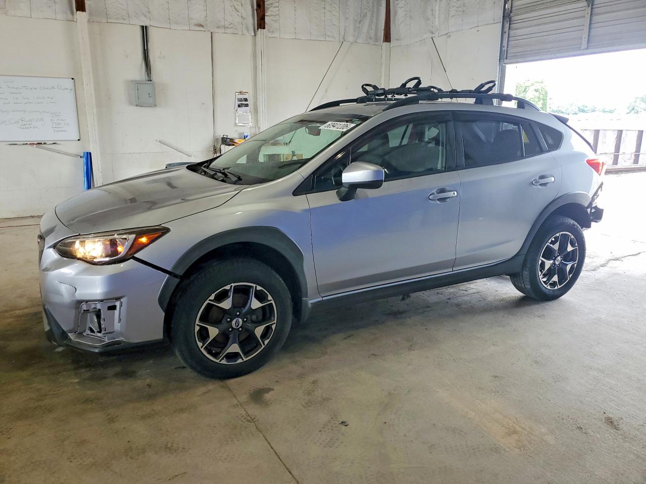 JF2GTABC9JH215612 · 2018 SUBARU CROSSTREK