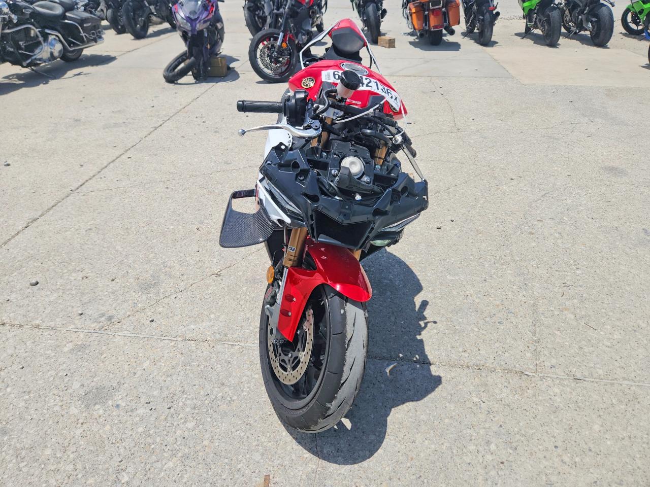 JYARNA7E5TA001414 · 2026 YAMAHA YZF1000 · 2/9