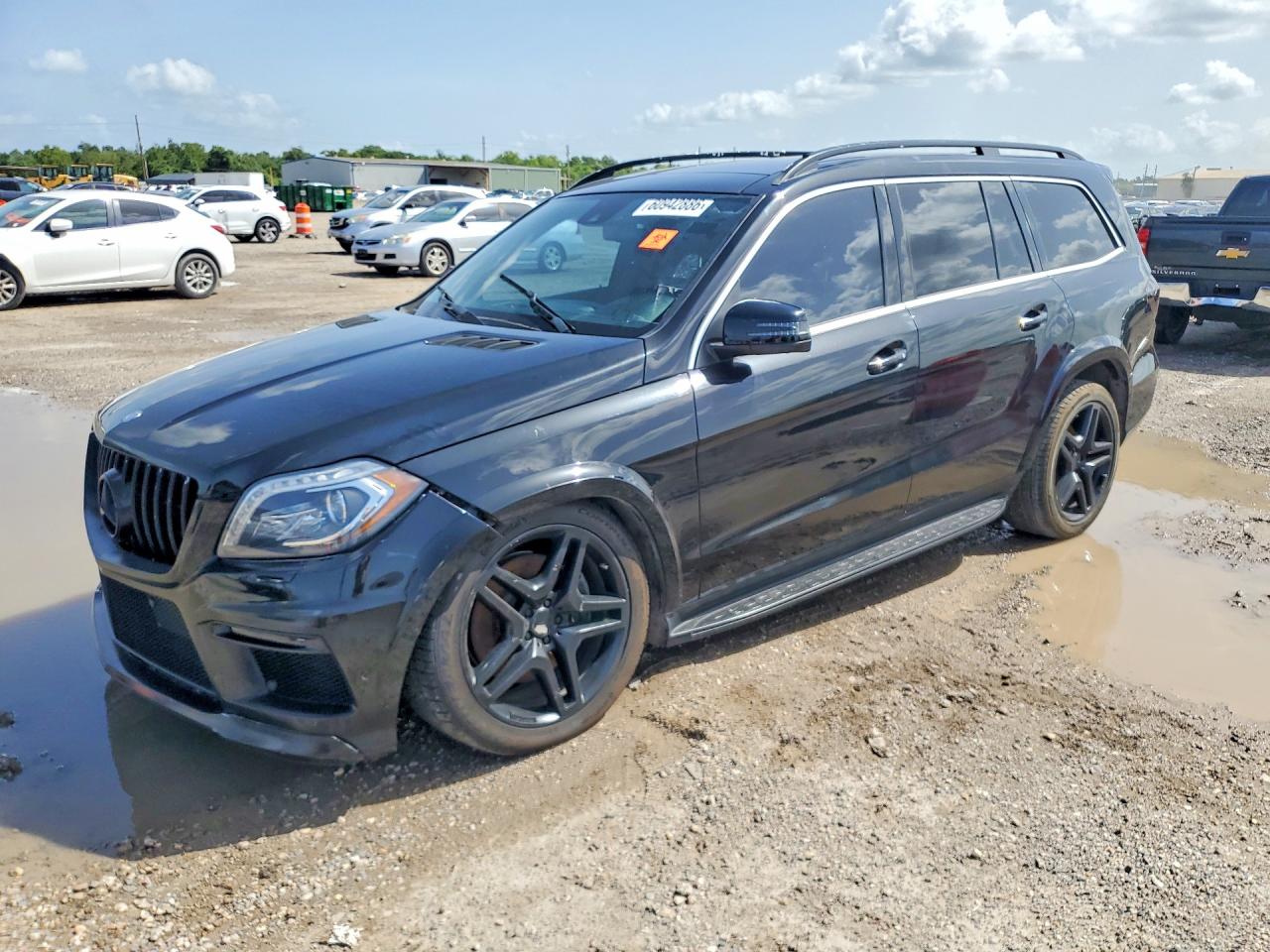 4JGDF7DE8GA707328 · 2016 MERCEDES-BENZ GL