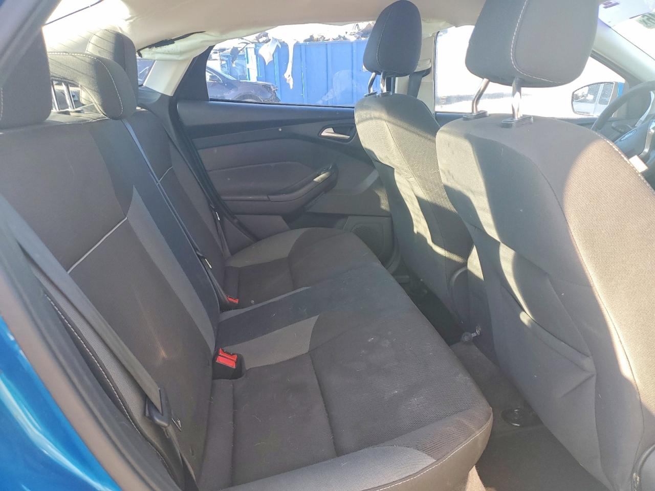 1FAHP3F24CL139081 · 2012 FORD FOCUS · 10/12