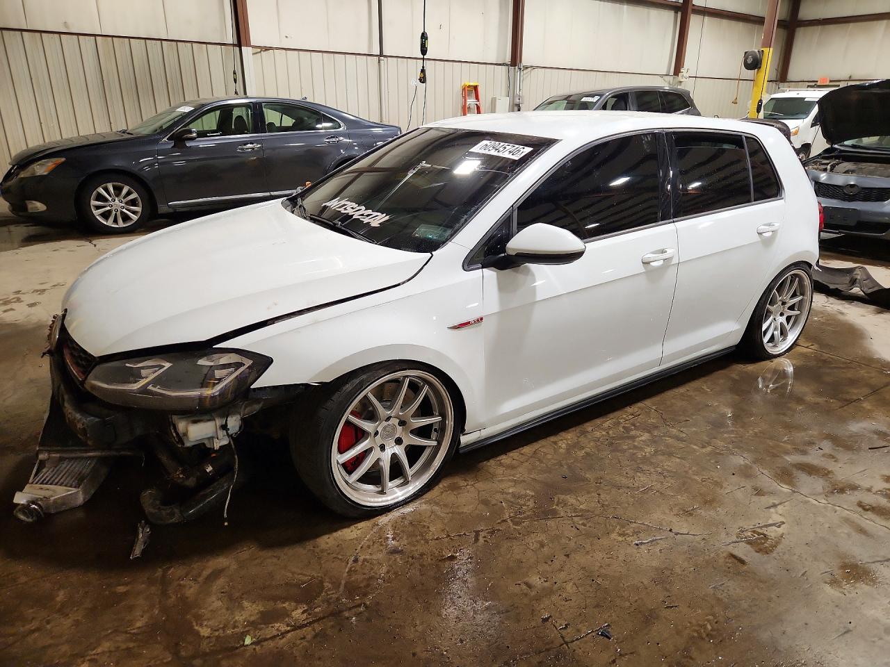 3VW5T7AU1KM020455 · 2019 VOLKSWAGEN GTI