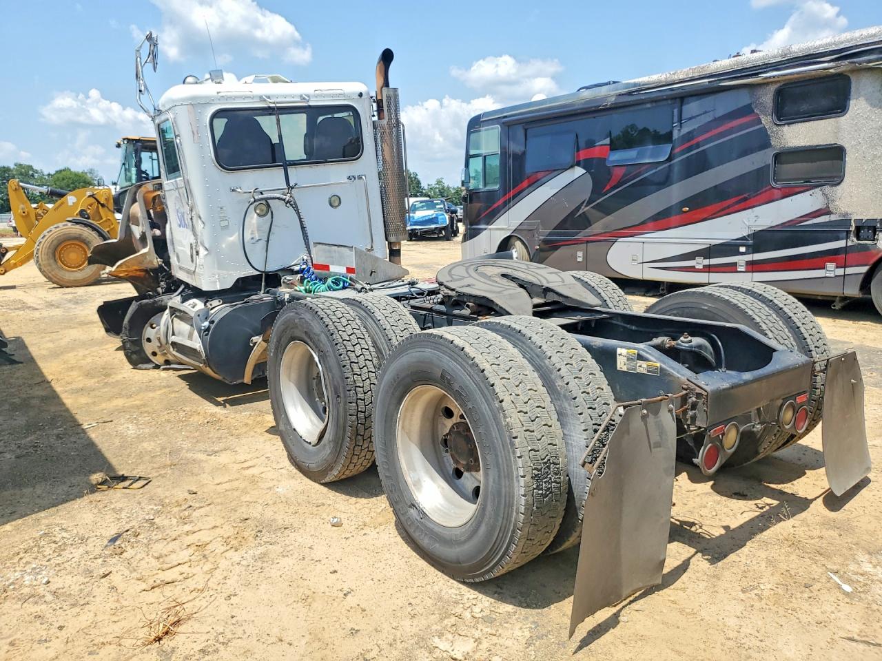 1XPHDPX0DD194476 · 2013 PETERBILT 386 · 2/13
