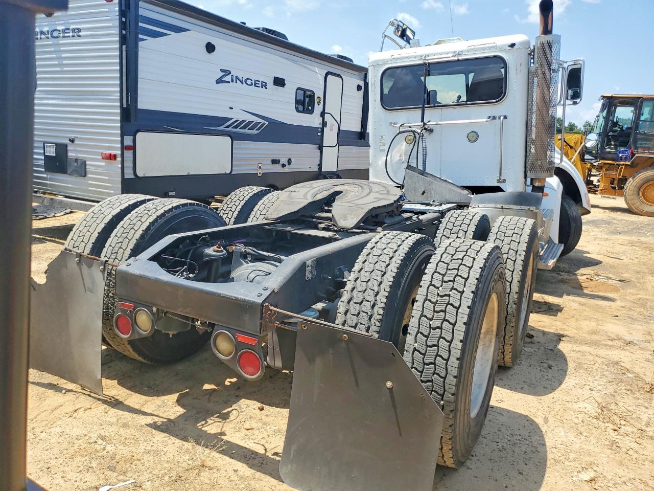 1XPHDPX0DD194476 · 2013 PETERBILT 386 · 6/13