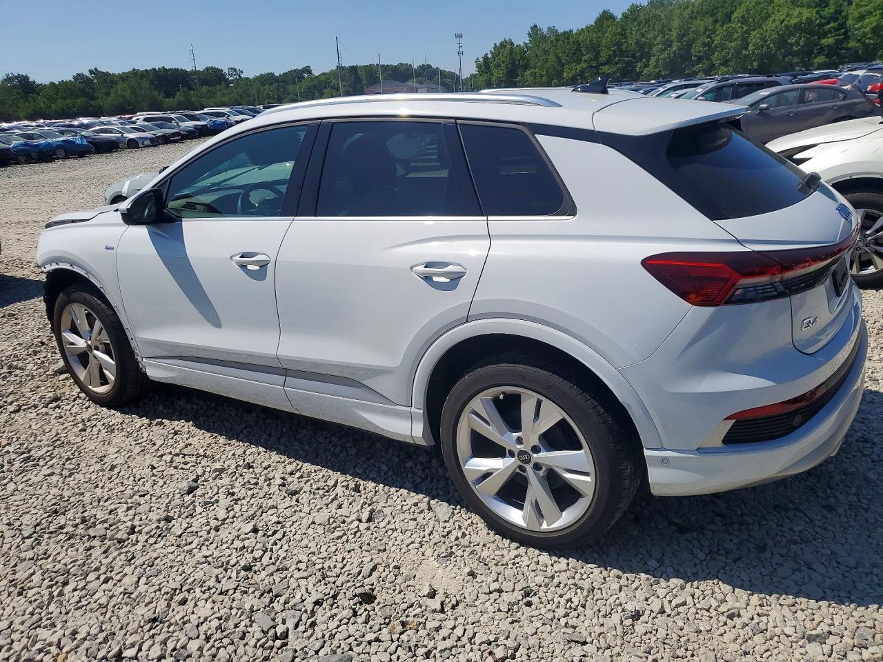 WA1M2BFZXPP071070 · 2023 AUDI Q4 E-TRON · 2/13