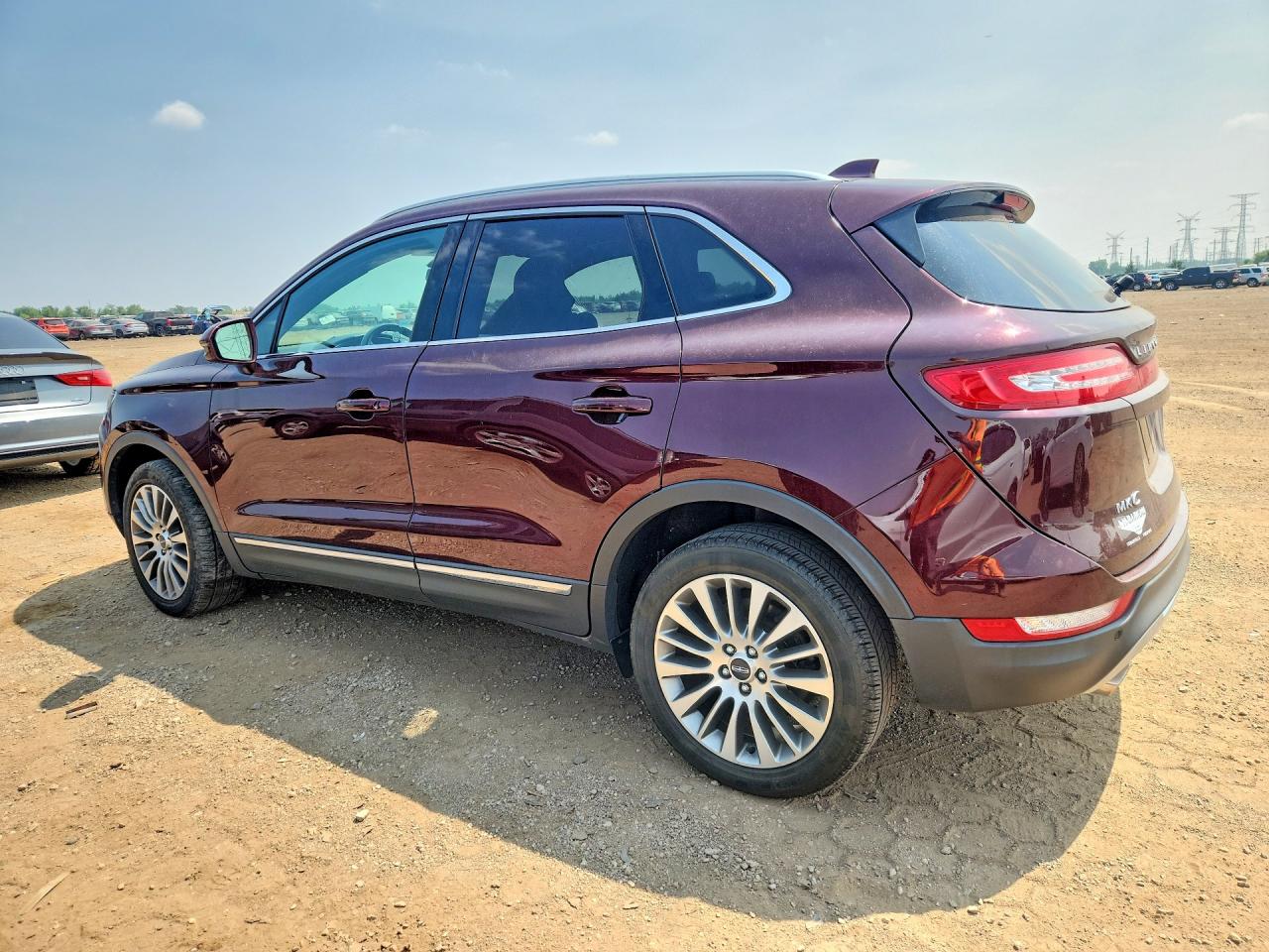 5LMCJ3D94HUL27762 · 2017 LINCOLN MKC · 2/13