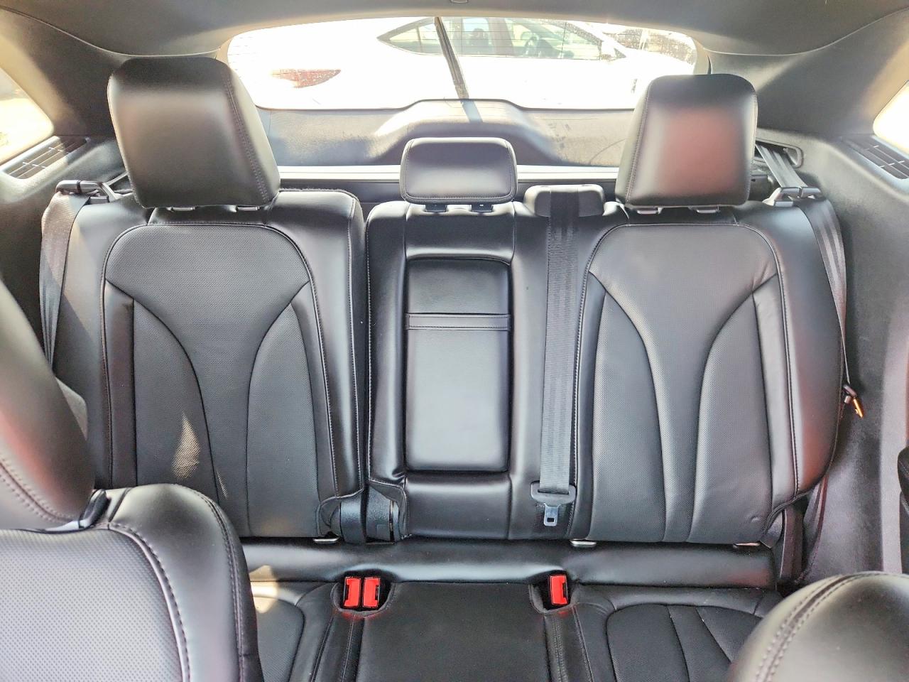 5LMCJ3D94HUL27762 · 2017 LINCOLN MKC · 10/13