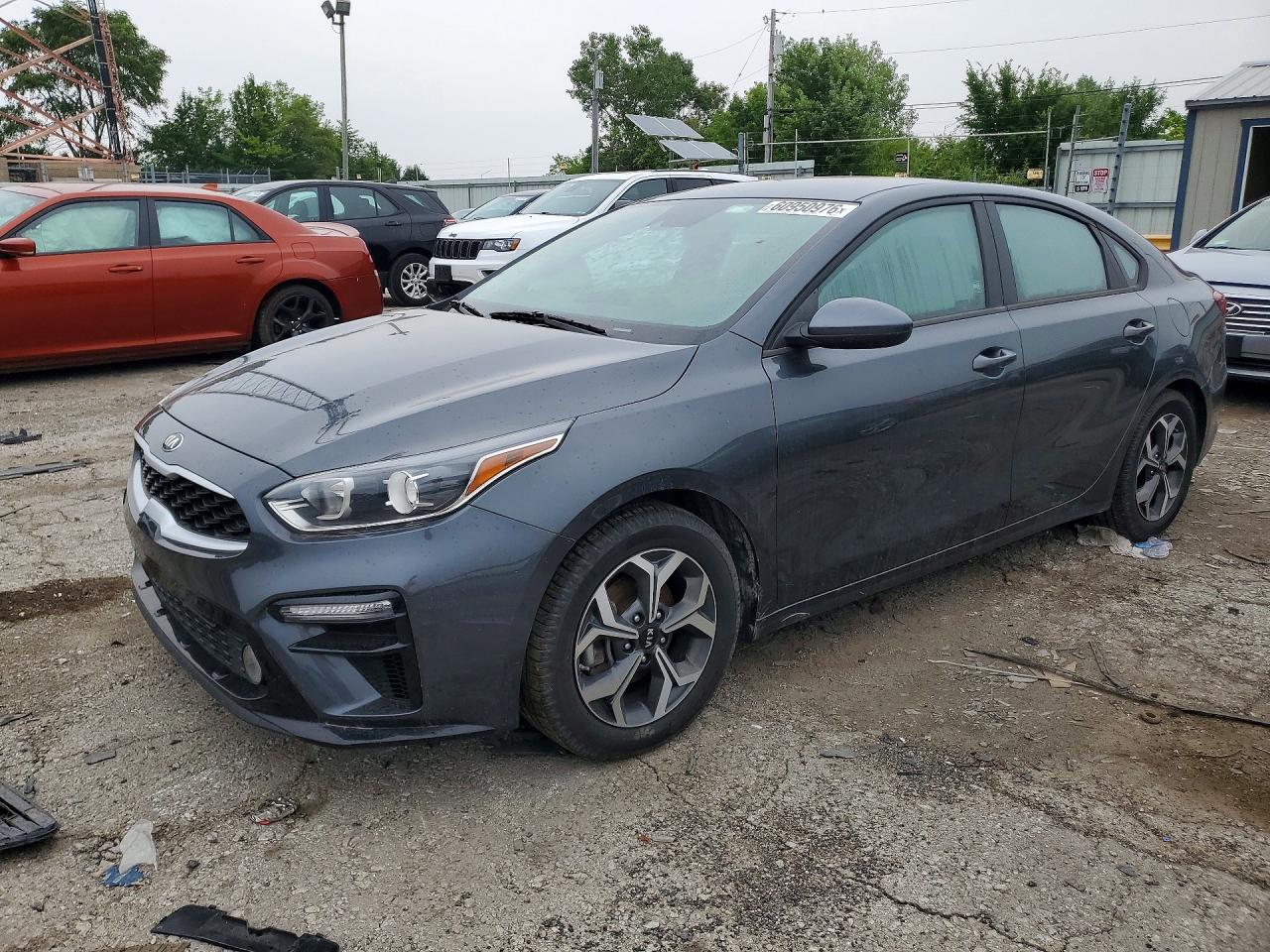 3KPF24AD9ME389327 · 2021 KIA FORTE