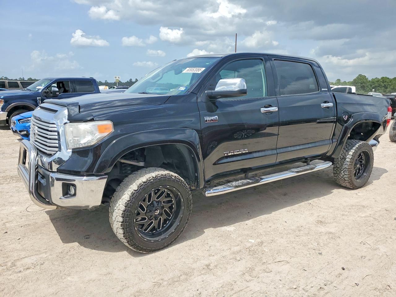 5TFHW5F10GX495333 · 2016 TOYOTA TUNDRA