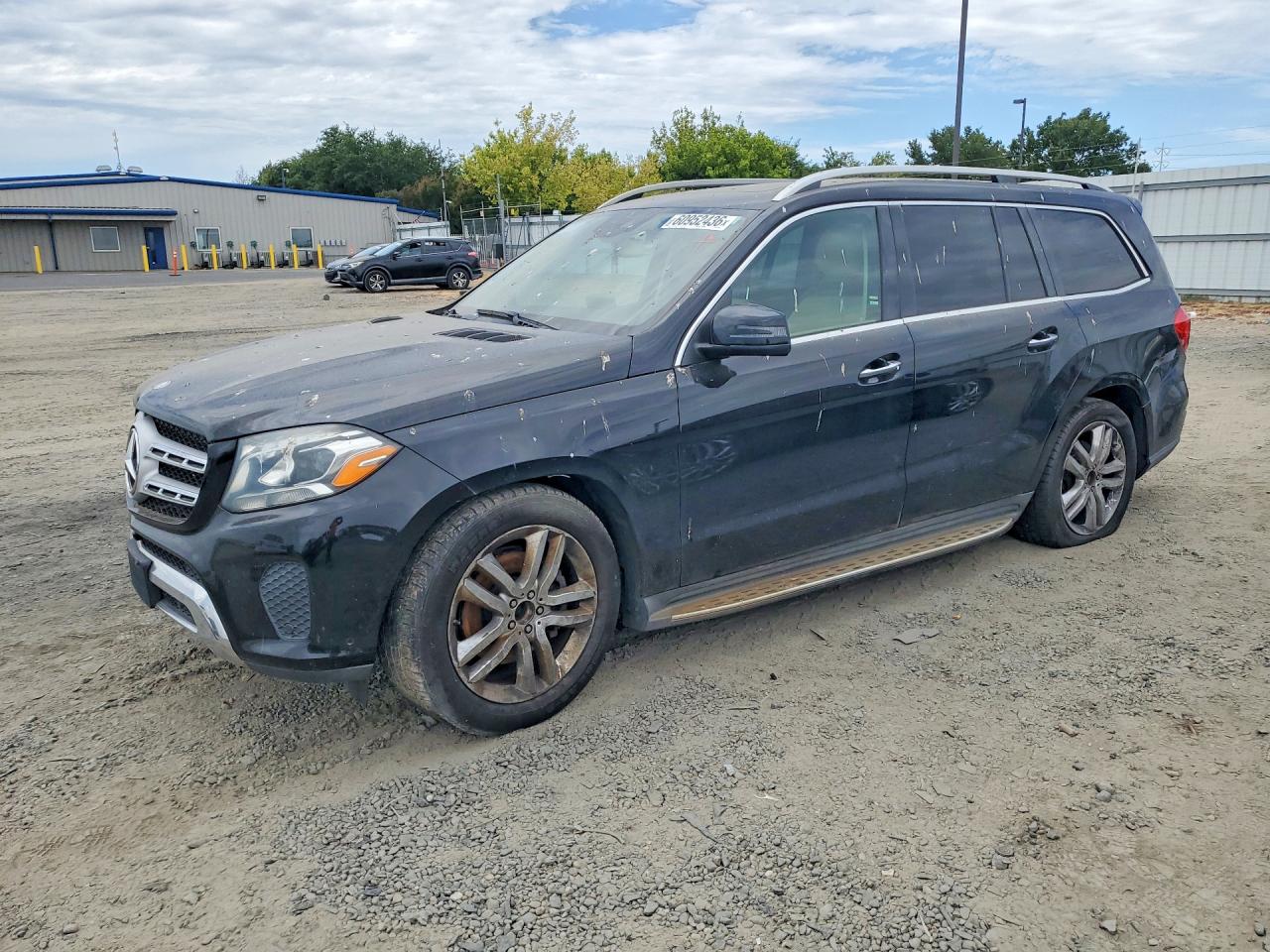 4JGDF6EE8HA785294 · 2017 MERCEDES-BENZ GLS