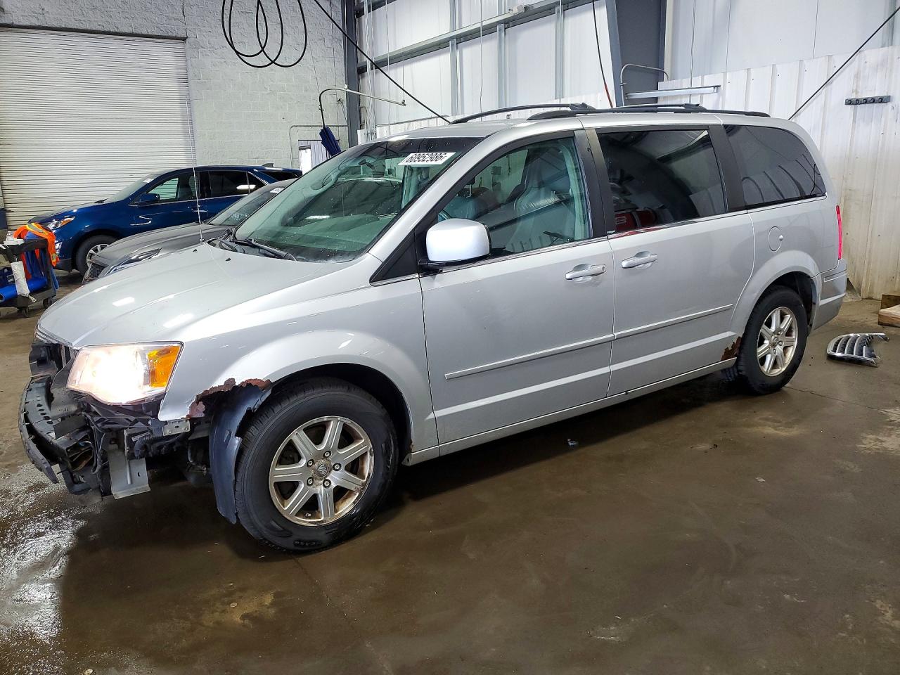 2A8HR54P58R648733 · 2008 CHRYSLER TOWN & COUNTRY